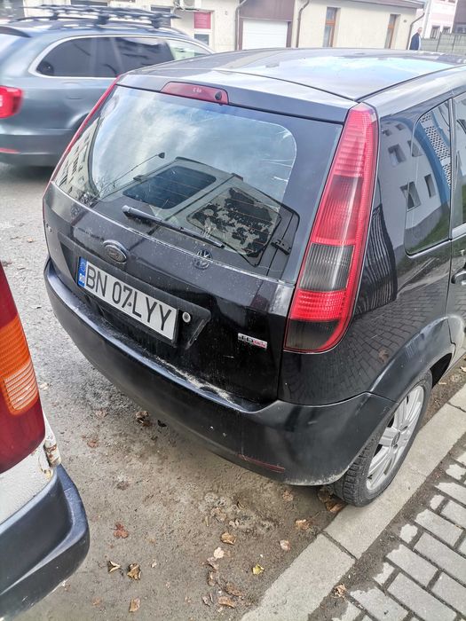 Ford fiesta 2003 1,4 diesel înmatriculat ro itp și asigurare valabile