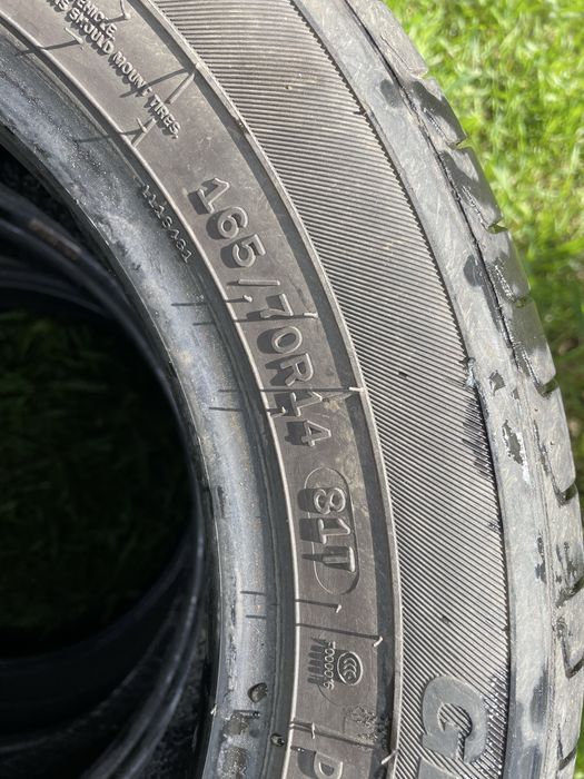 Vand cauciucuri Dacia spring