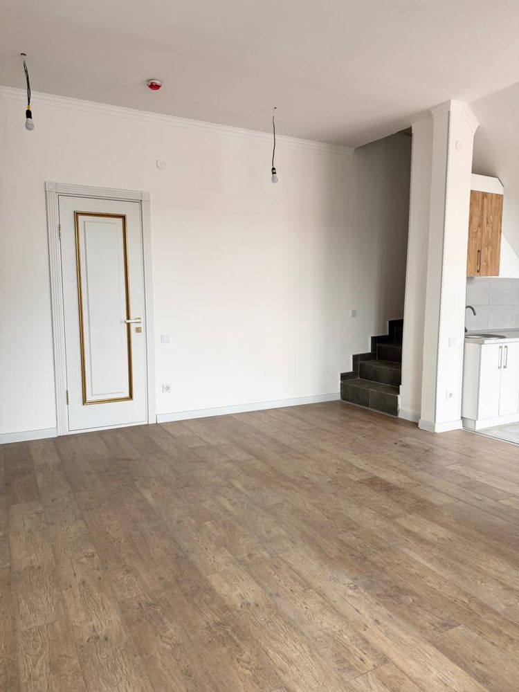 Срочно продается 4х комнатная квартира дуплекс новострой ЖK Greenwich