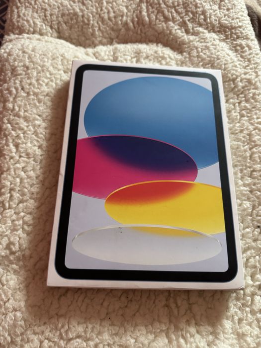 Vand/Schimb iPad 11 A16 128gb ( 2025) impecabil