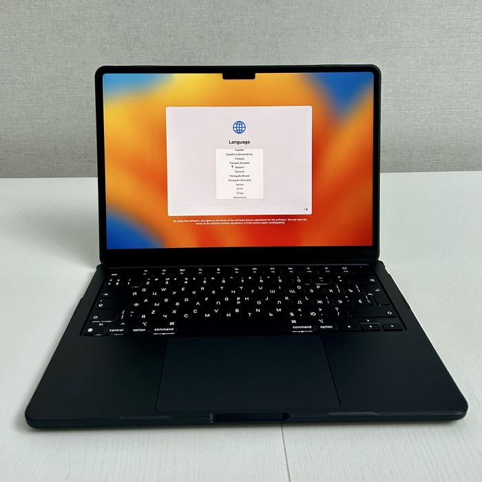 MacBook Air M2 2022, 8/256, Midnight, АКБ 99%, полный комплект