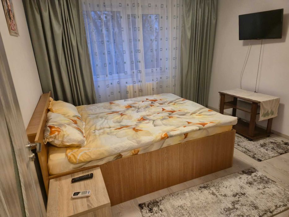 Apartament 2 camere de inchiriat termen lung. Tomis Nord Rovere