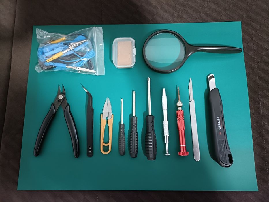 Scule, instrumente pentru reparatii electronice, telefoane