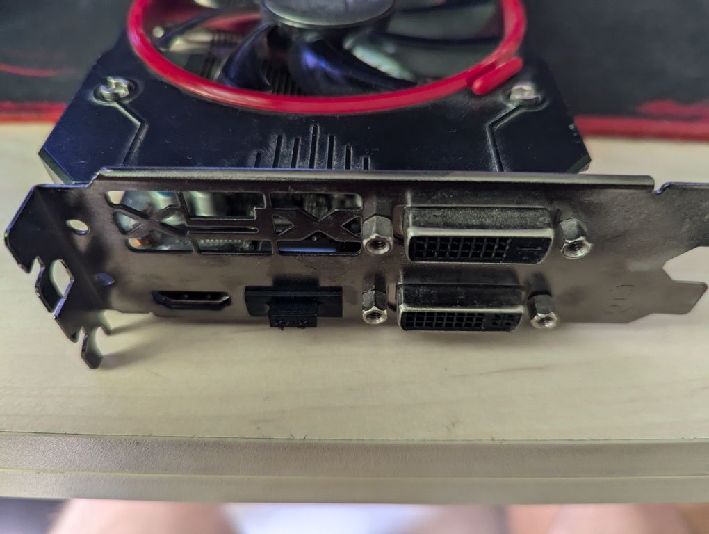 AMD XFX R9 380 PCIe Видеокарта