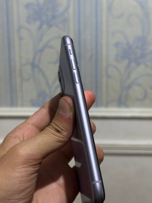 Iphone 11.  128GB srochni sotiladi