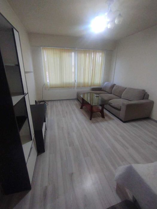 Дава се под наем Двустаен апартамент в Варна, Владислав Варненчик - 45 кв.м за 175 € - Снимка #2