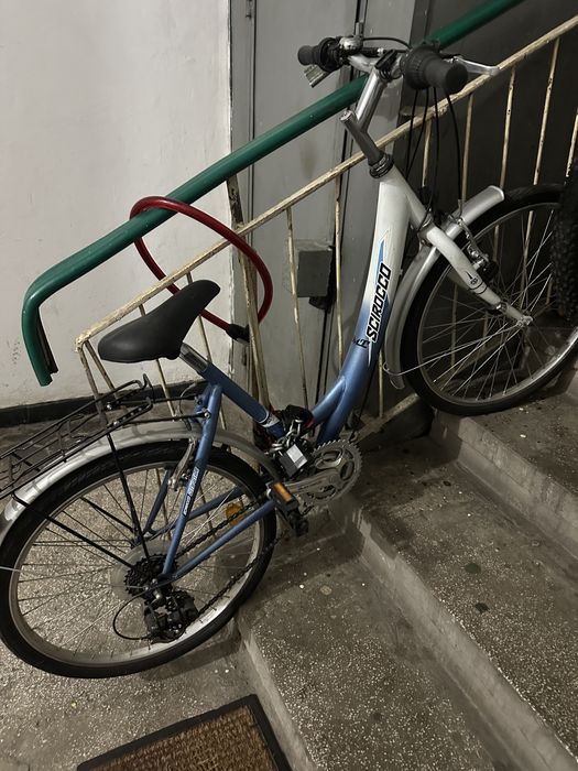 Vand bicicleta/ putin folosita