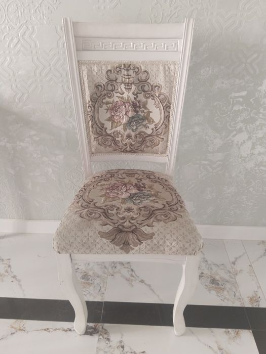 Стул 100 000 сумдан