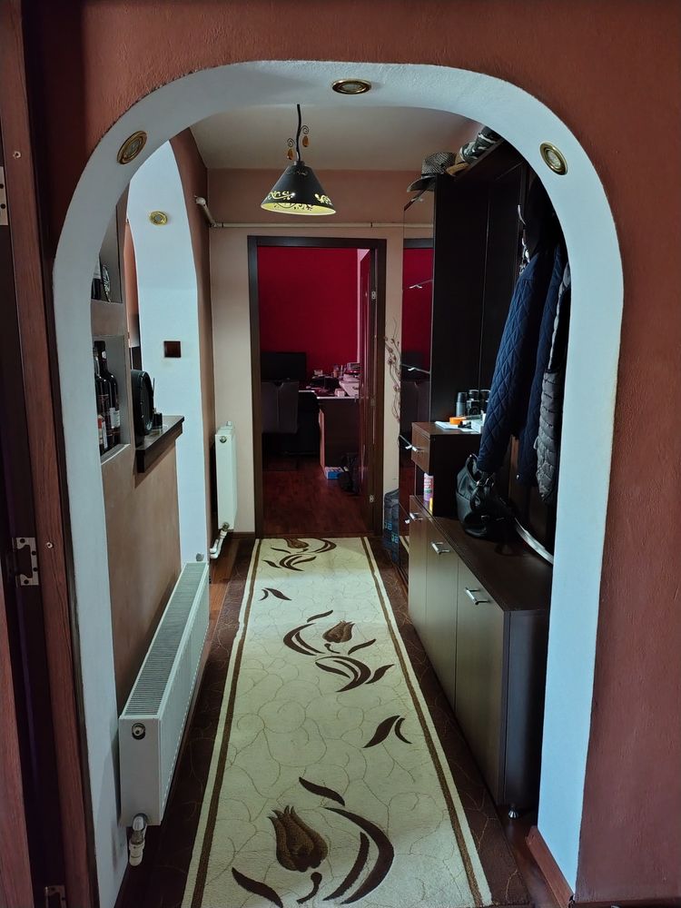 Apartament 2 camere - Targu Carbunesti