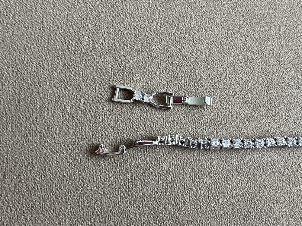 Гривна Swarowski Matrix Tennis Bracelet - Сваровски