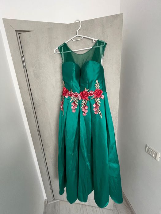 Rochie nunta- nașa