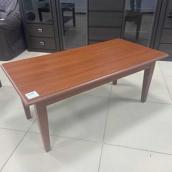 Журнальный столик БУ. У нас большой выбор мебели как новой так и БУ