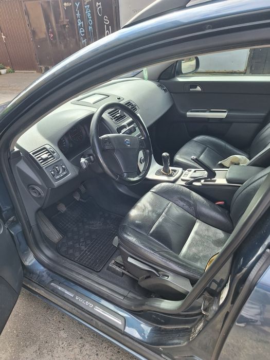 De vanzare Volvo V50