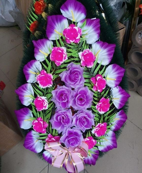 Aranjamente funerare pe comanda