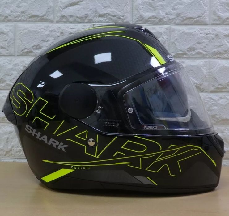 Shark D-Skwal 2 размер XL
XL : 61 - 62