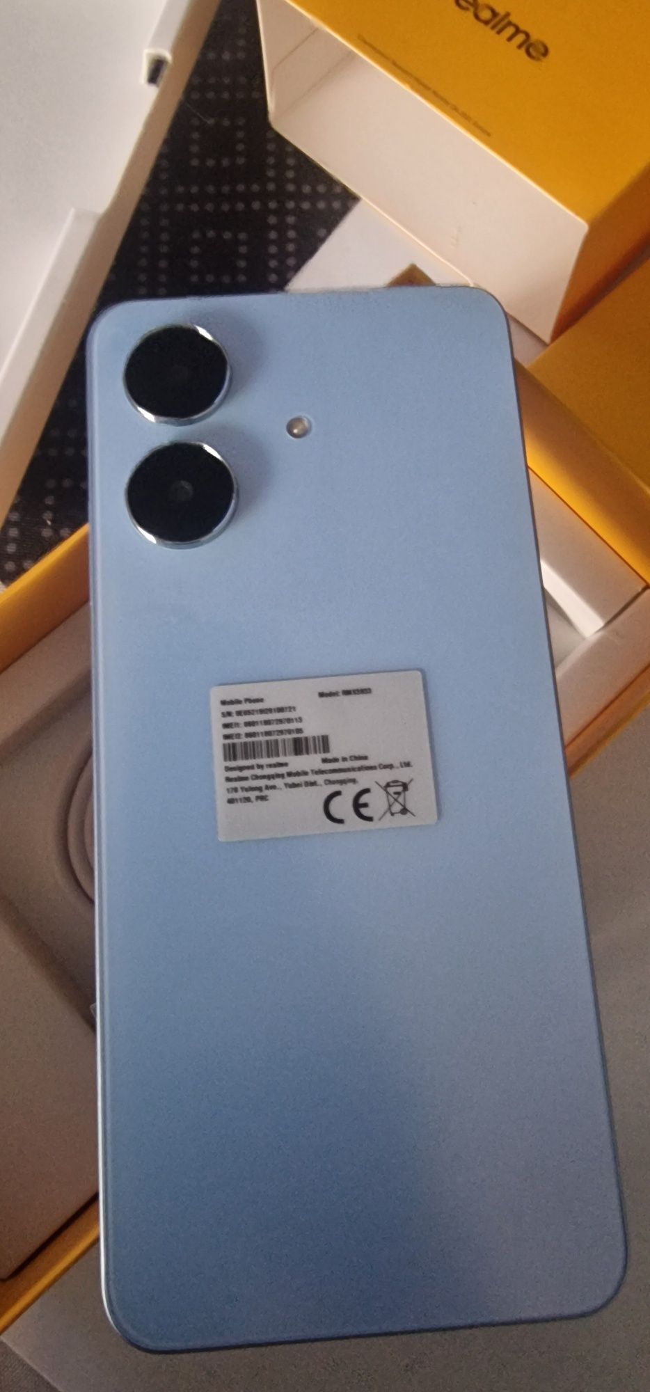 Продавам Realmi Note 60