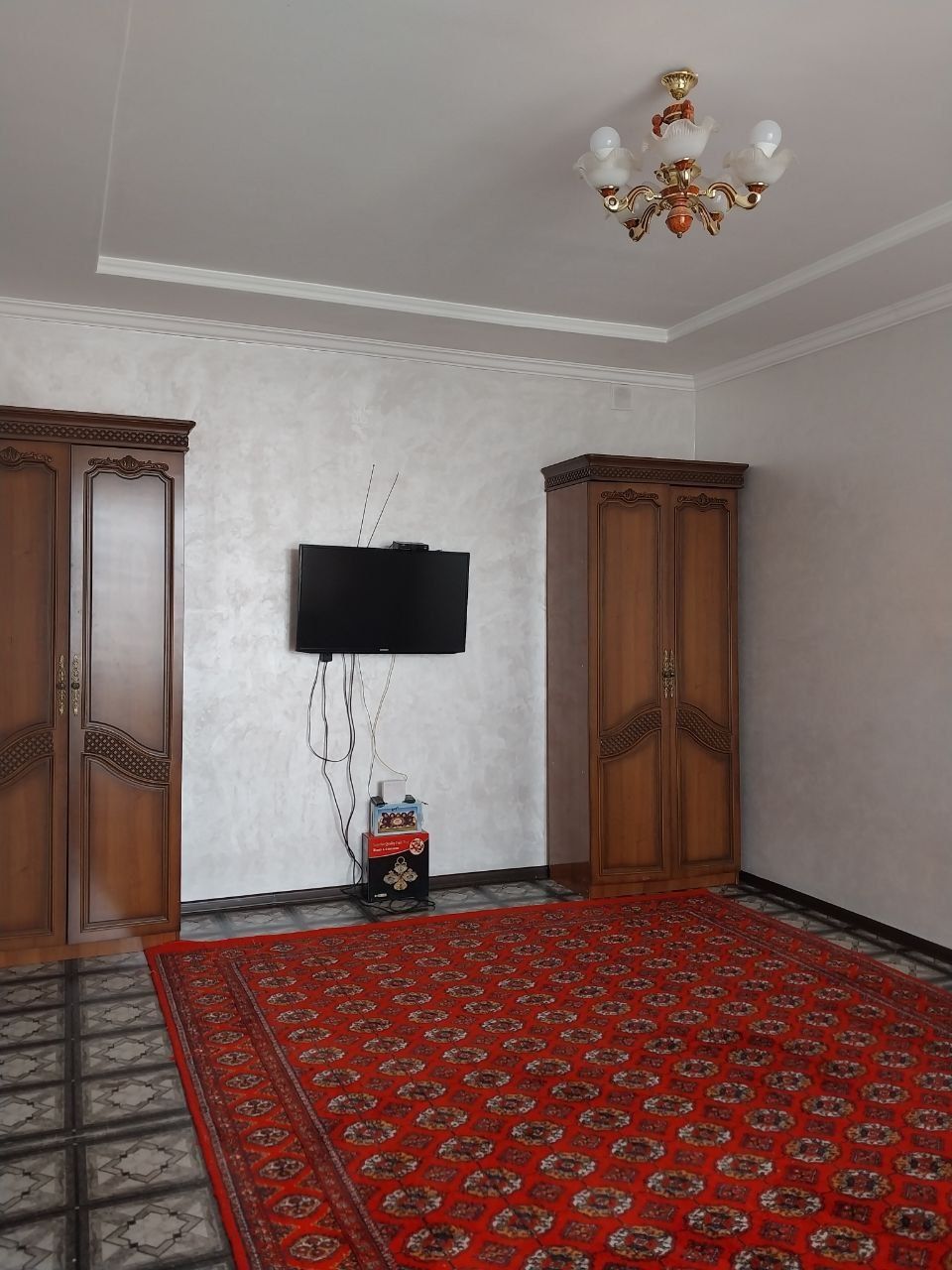 Квартира сатылады Орайлык базар касында