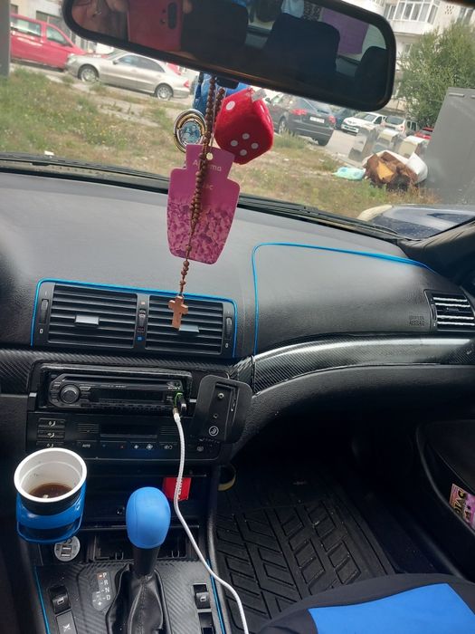 Planta bord bmw e46 touring foarte bune.fara rupturi.consola de aer.