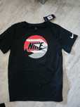 Оригинални тениски nike и jordan