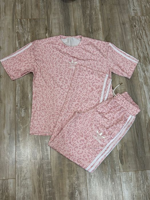 Дамски спортно-елегантен комплект