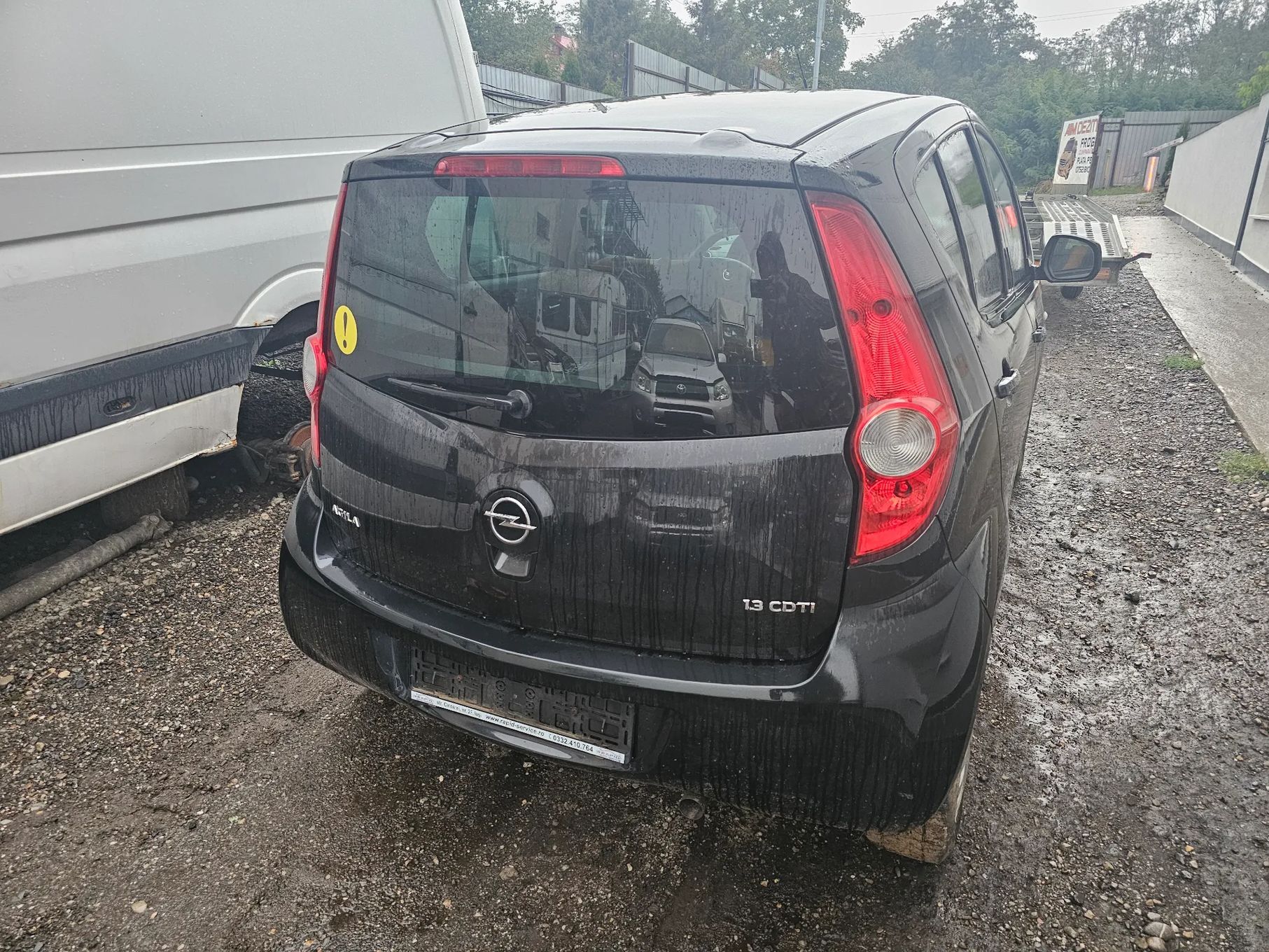 Dezmembrez Opel Agila B 1.3 cod D13A 55KW an 2008 volan stanga
