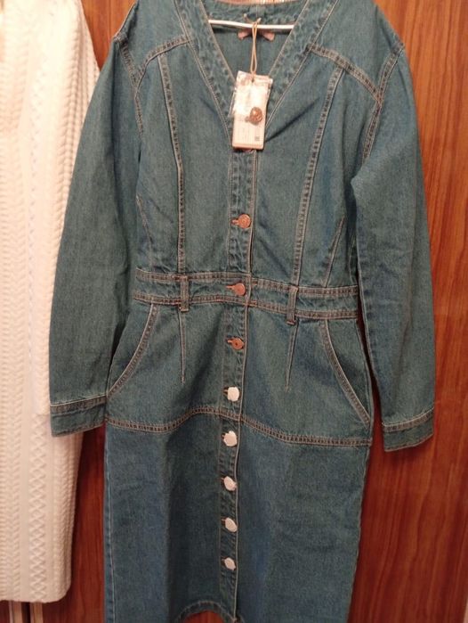 Женское джинсовое платье