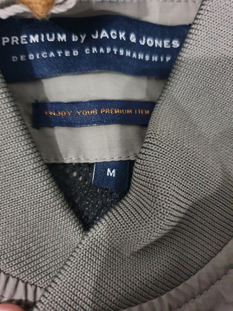 Geacă Jack&Jones Nouă