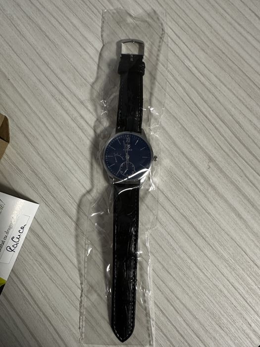 Vând Ceas Yazole bărbați NOU !!