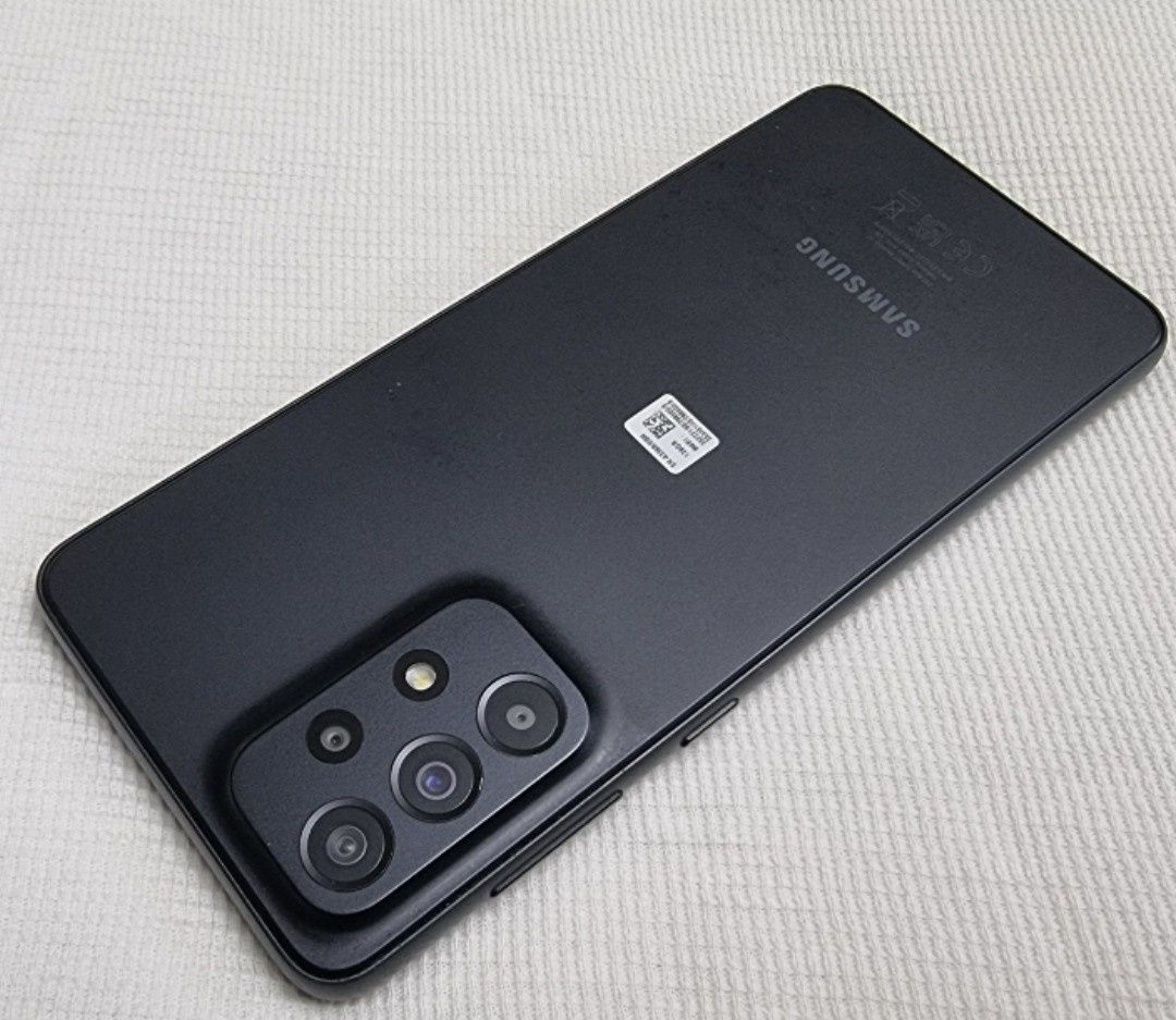 Samsung A33  6 gb Ram , 128 GB  Fără zgârieturi.
