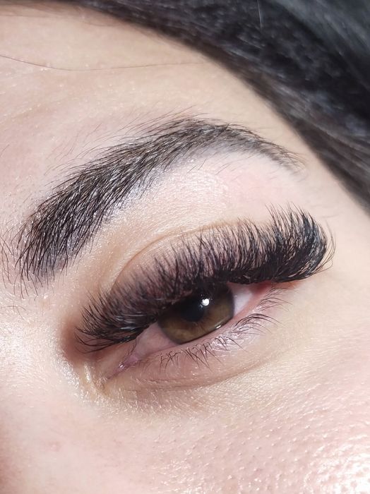 Наращивание ресниц от 5000т. Лами ресниц 5000т. Архитектура бровей 200