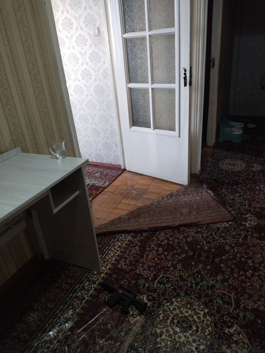 Юнусобод 10 дахада Уй сотилади 3 хонали 78 кв