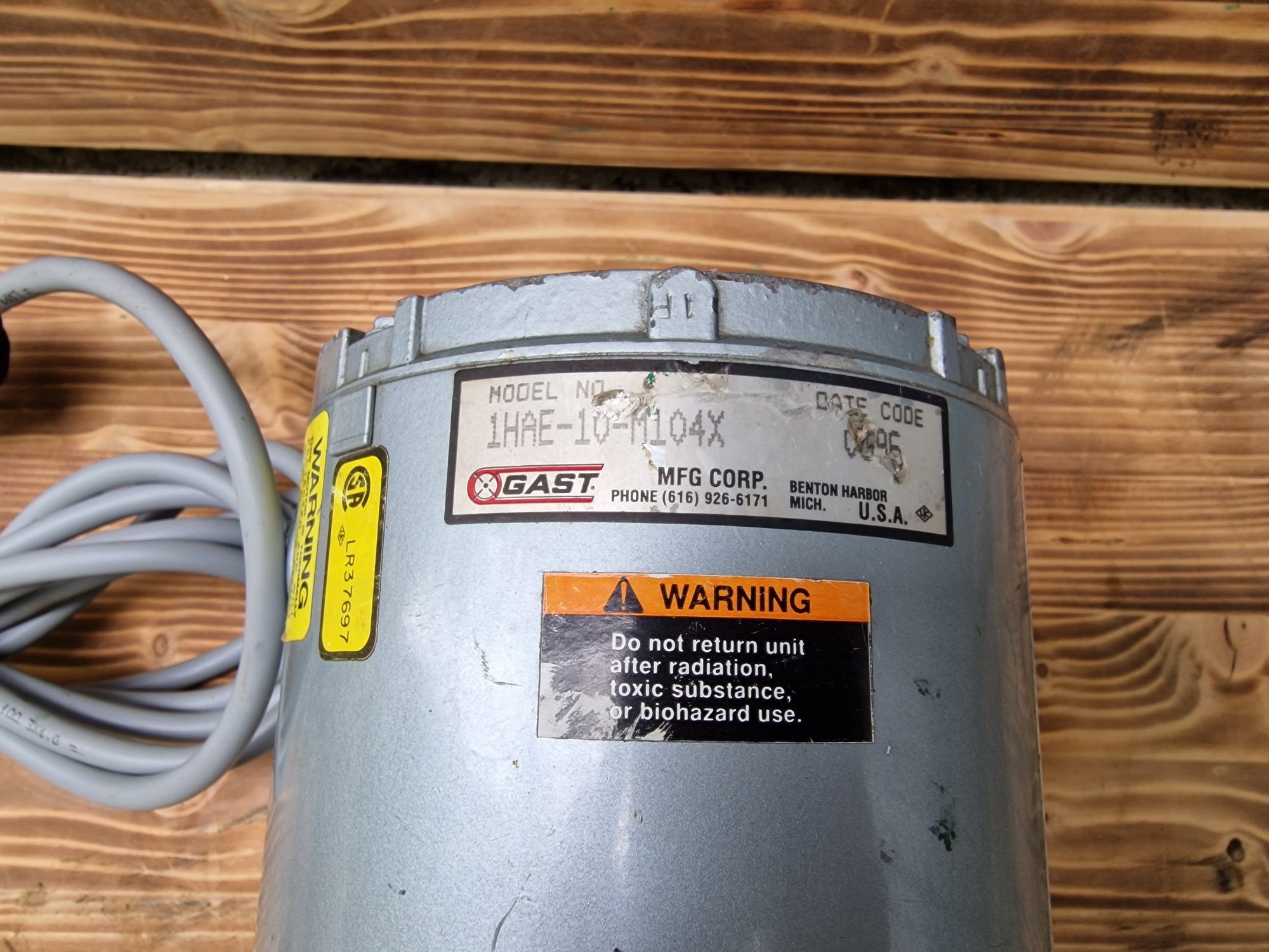 Compresor GAST, pompa vacuum, USA, aer uscat