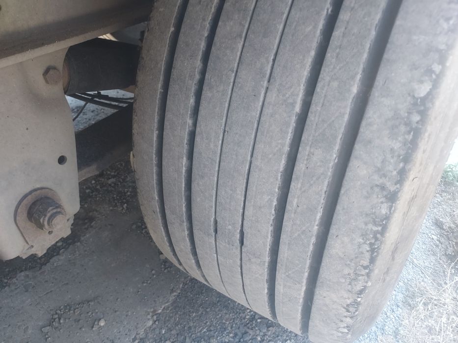 Daf  xf 460  euro 6 mega space cabine  si  semiremorca prelata schmitz