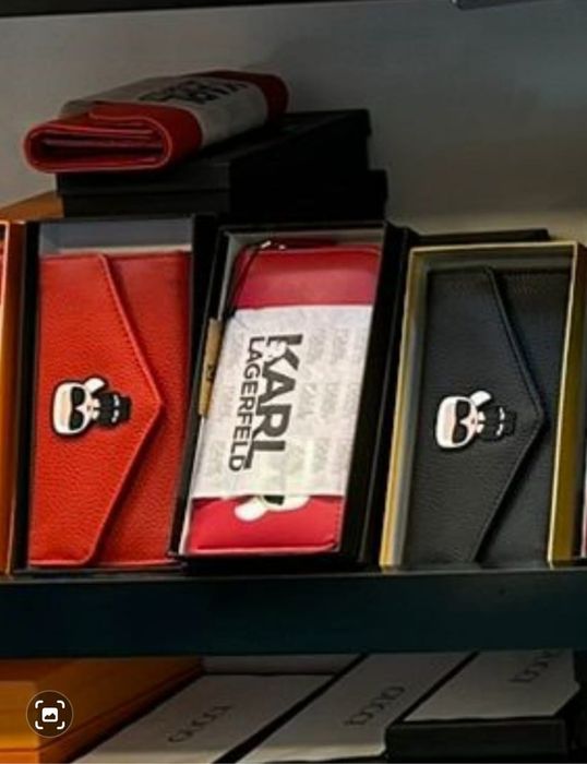 Portofele dama noi cu eticheta