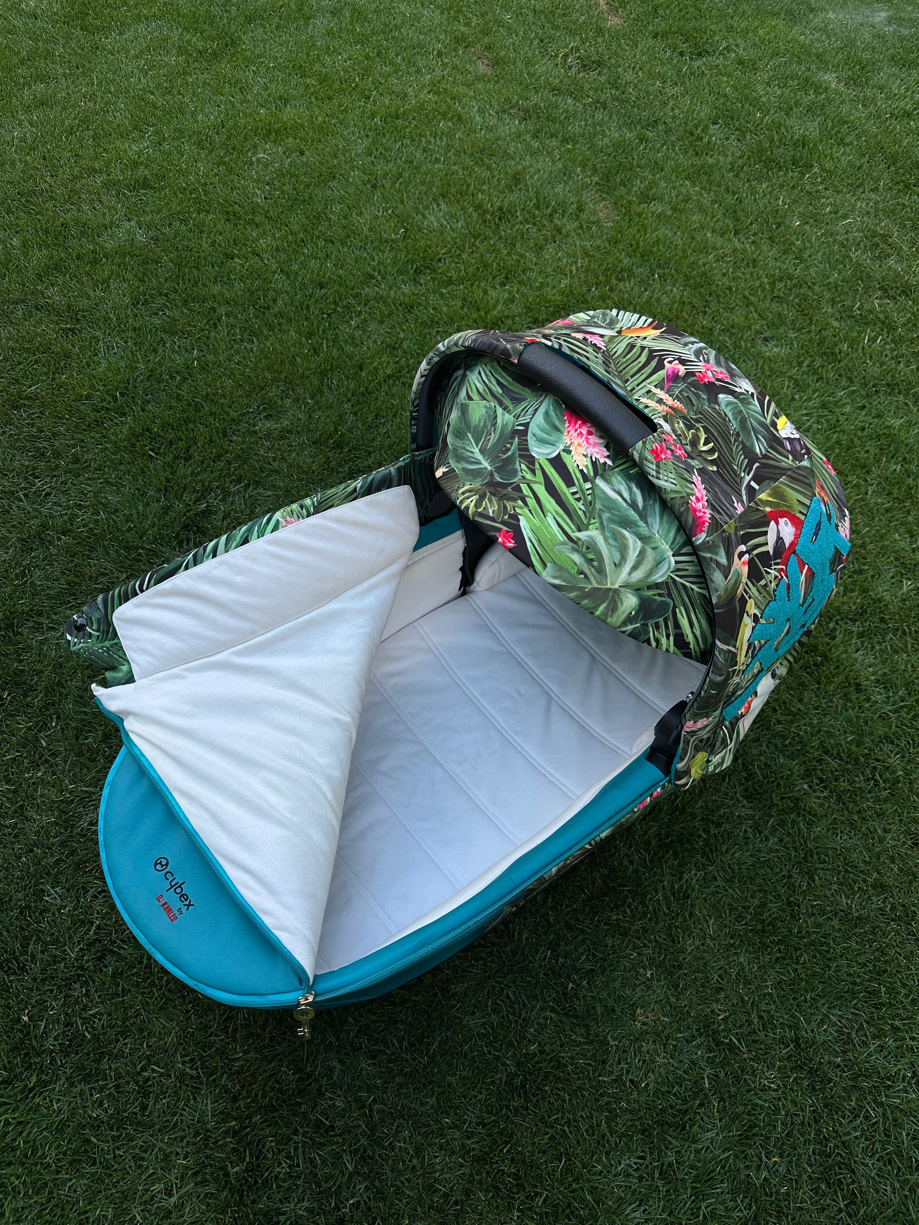 Кош за новородено Cybex Priam DJ Khaled