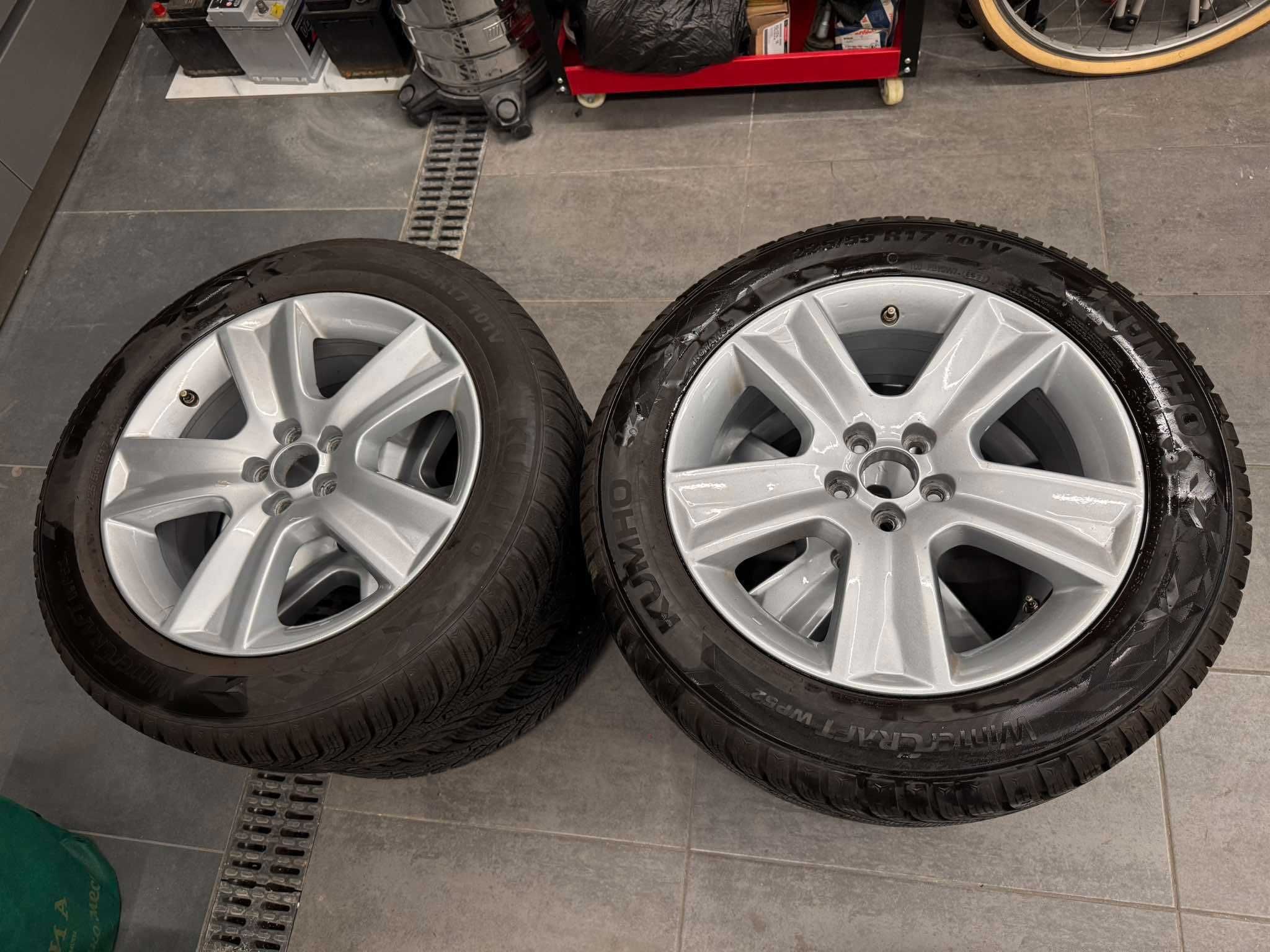 Зимни гуми Kumho 225/55/17