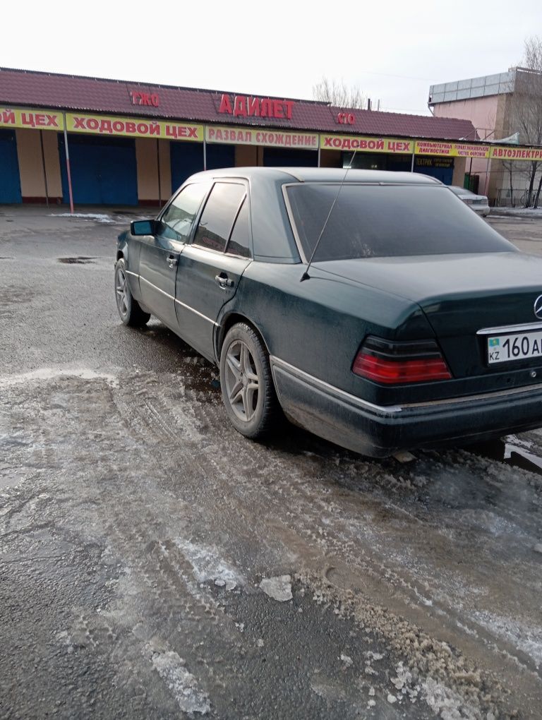 Mercedes e200 мотор m111 год:1995 АКПП