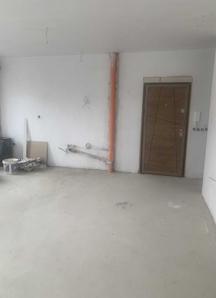 Продава се Тристаен апартамент в Карлово - 95 кв.м за 1316 €/кв.м - Снимка #3
