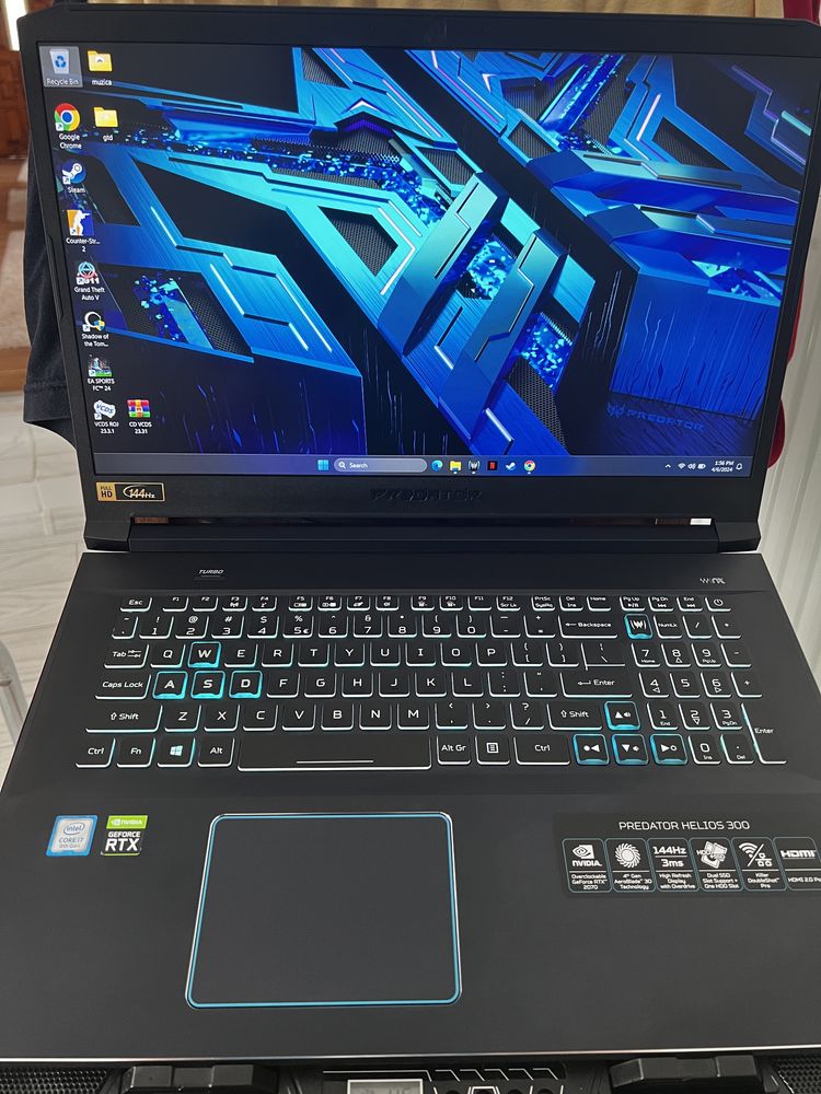 Laptop ACER PREDATOR Helios 300