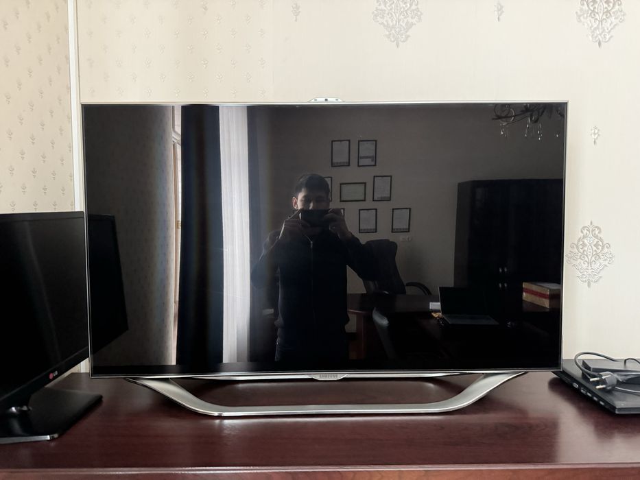 Продам телевизор