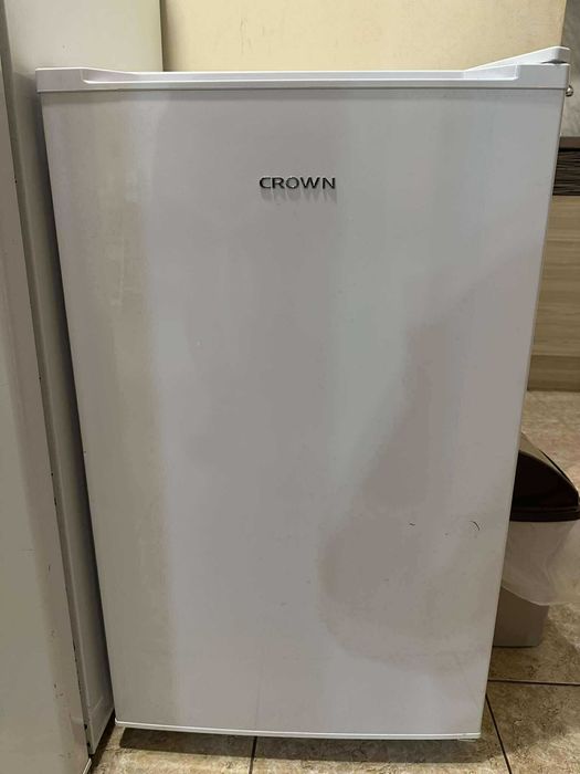 Хладилник Crown без фризер