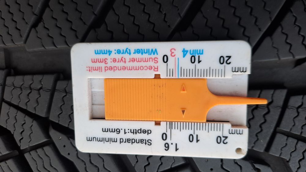 2бр. Зимни 235/55/17 Sailun ICE BLAZER