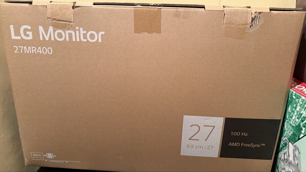 Vand Monitor LG 69cm/27