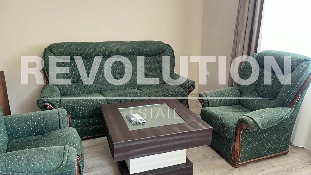 Етаж от къща в района на Виница!