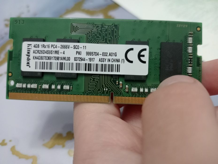 Продам озу для ноутбука Kingston 4 гб