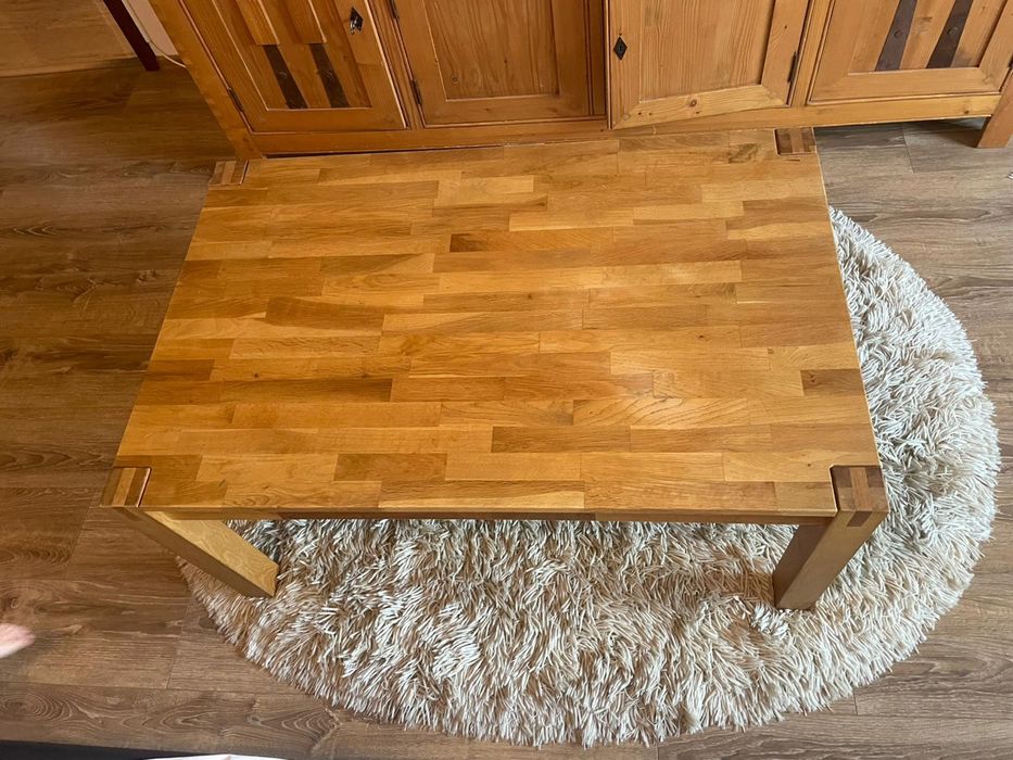 Masuta de lemn pentru sufragerie