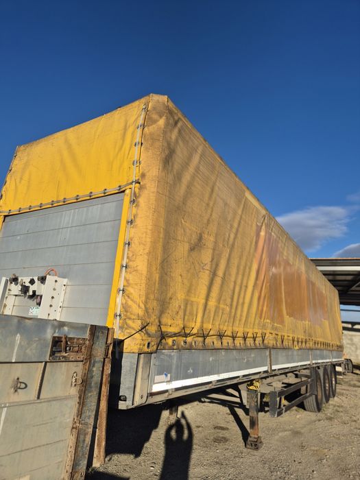 Semiremorca Schmitz cu obloane