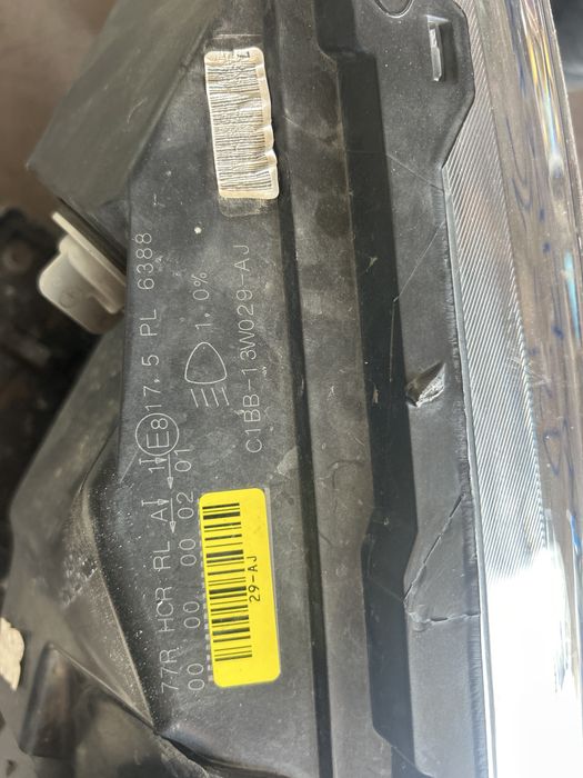 Десен фар Ford Fiesta 12’-16’