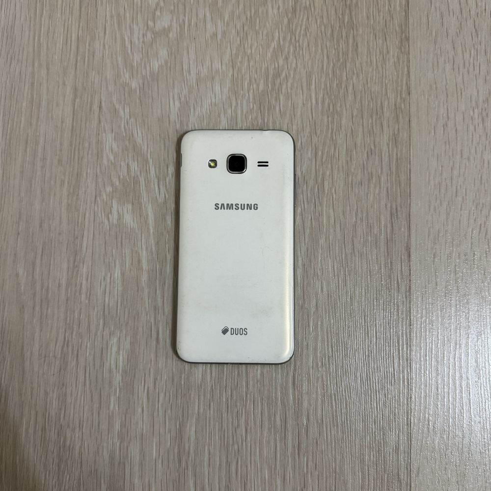 Samsung J3 2016 DUOS в отличном состоянии