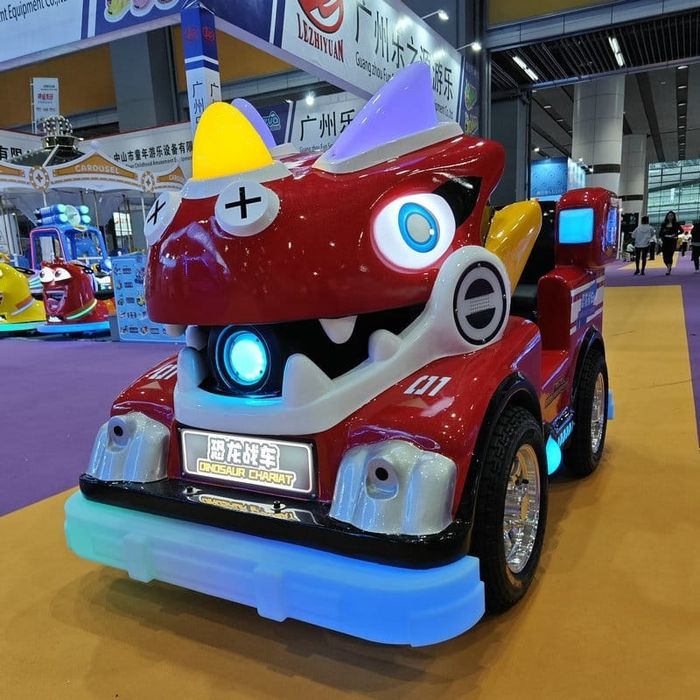 Машинка дракон и полиция аттракцион